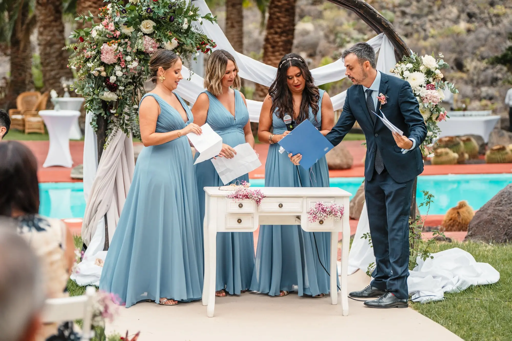 Novios emocionados entre lágrimas y sonrisas durante la ceremonia en Hacienda de Anzo